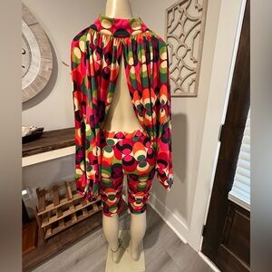 NWOT: Karen T Design Multi-colored 2pc set RRW14